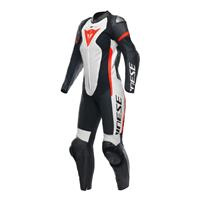 czarny || czerwony || biały